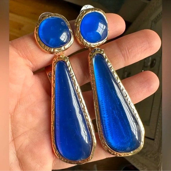 Selena Gomez Gold Blue Resin Earrings - Picture 3 of 7